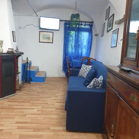 Villa Casa Di Ingrida Bussana Vecchia à San Remo Extérieur photo
